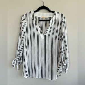 Womens Michael Kors shirt - size M
